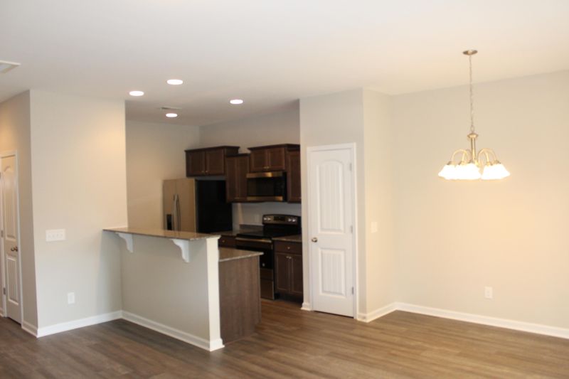 204 Buchanan Cir, Goose Creek, SC 29445