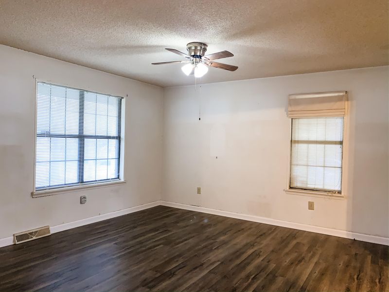 145 Sandy Dr, Moncks Corner, SC 29461