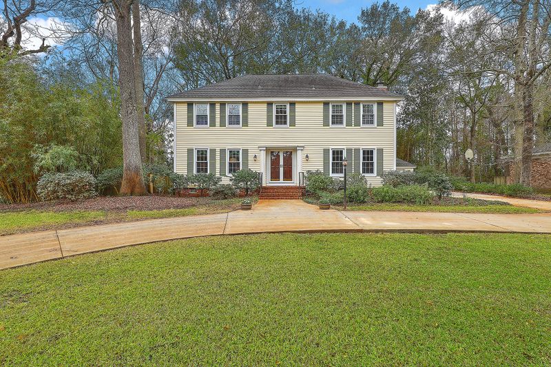 959 Harbortowne Rd, Charleston, SC 29412