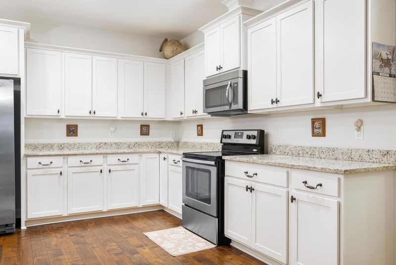 3055 Olivia Marie Ln, Johns Island, SC 29455