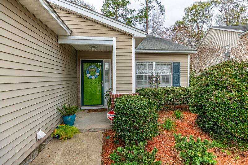 120 Creek Bend Dr, Summerville, SC 29485