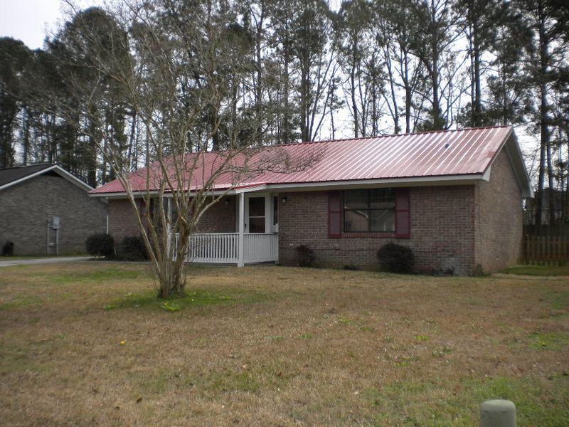 205 Mulberry Dr, Summerville, SC 29486