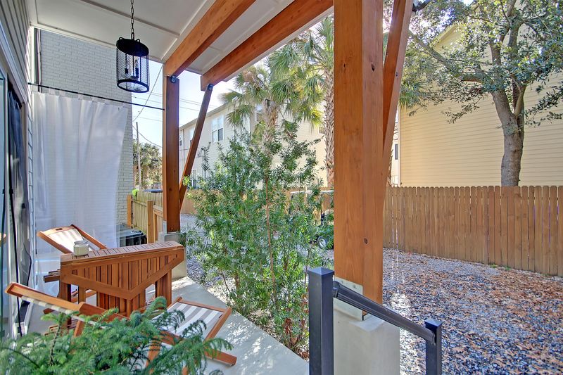 114 Congress St, Charleston, SC 29403