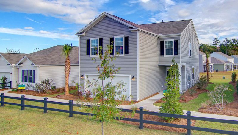 9755 Roseberry St, Ladson, SC 29456