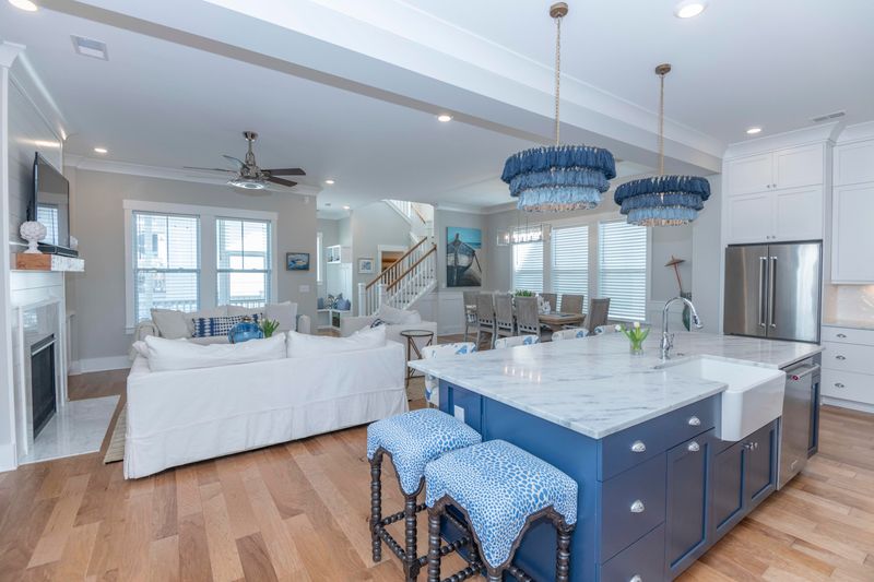 2542 Josiah St, Charleston, SC 29492