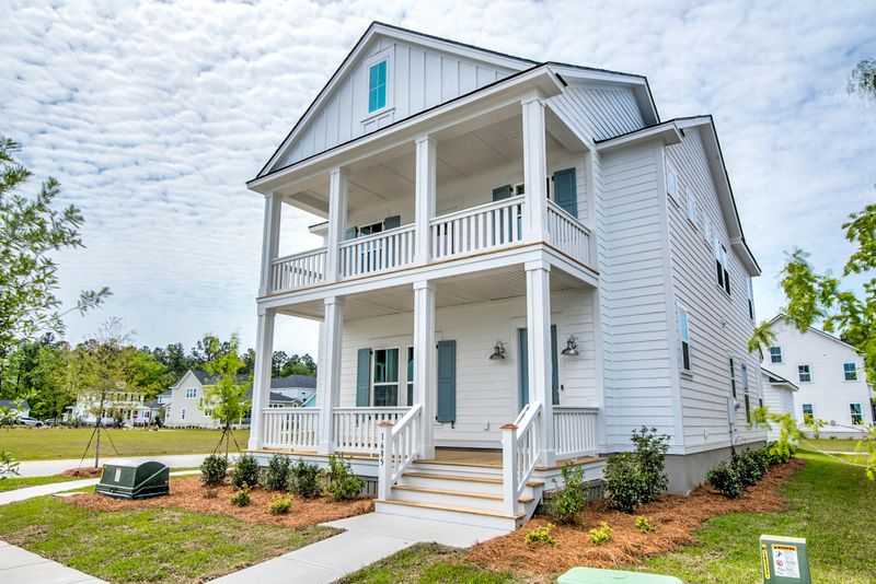 1685 Banning St, Mount Pleasant, SC 29466