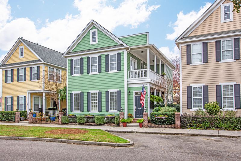 307 White Gables Dr, Summerville, SC 29483