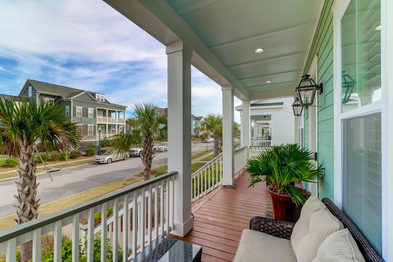 1831 Village Crossing Dr, Daniel Island, SC 29492