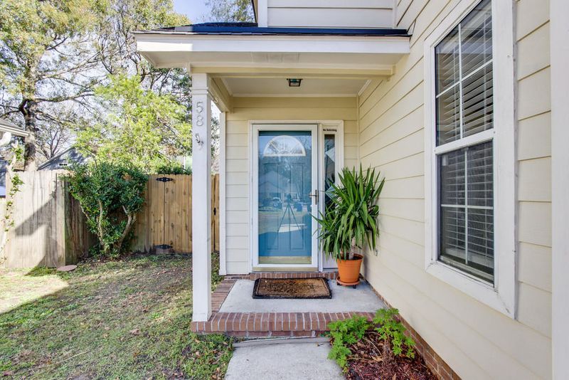 58 Wolk Dr, Charleston, SC 29414