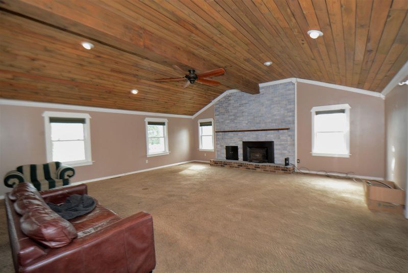 219 Palmetto St, Moncks Corner, SC 29461