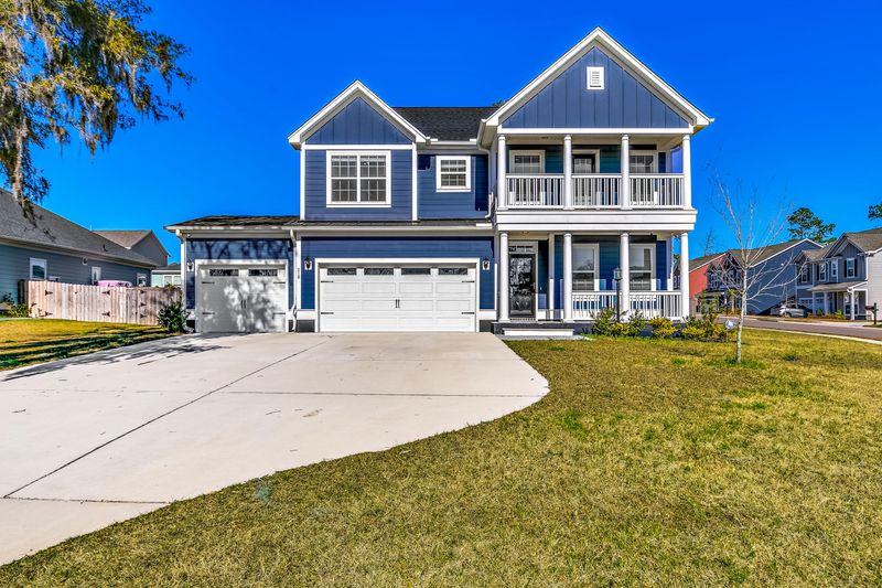 518 Pendleton Dr, Moncks Corner, SC 29461