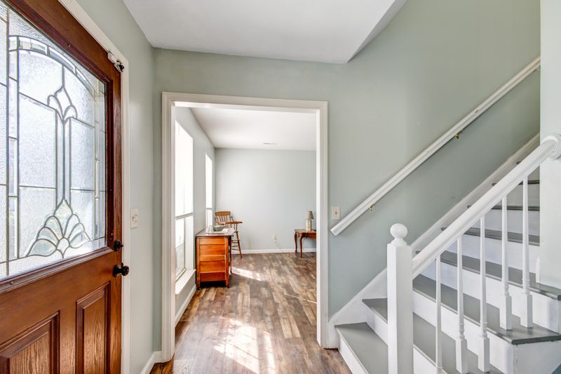 4726 Cotillion Dr, North Charleston, SC 29420