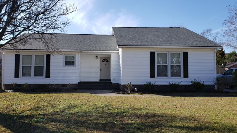 5287 Lela Dr, North Charleston, SC 29418