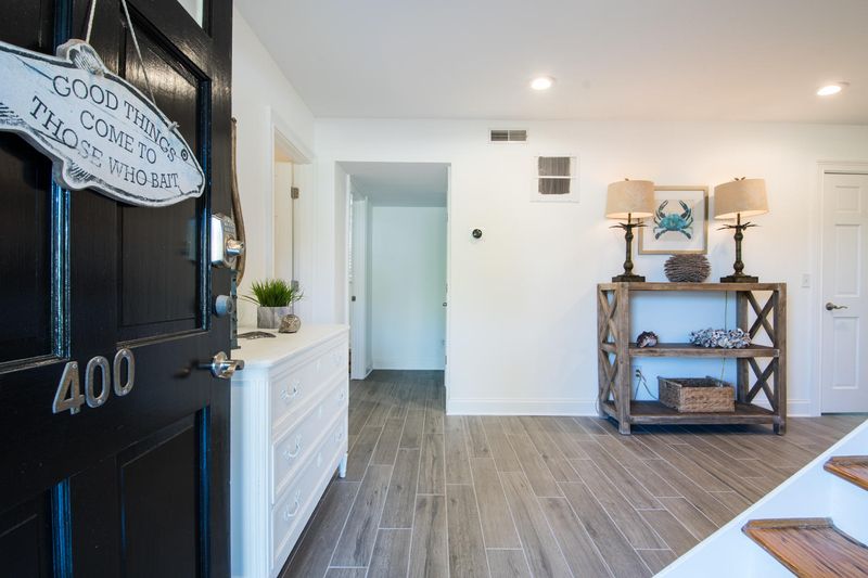 400 Merritt Blvd, Isle Of Palms, SC 29451