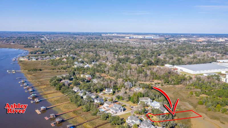 4366 Stoney Poynt Ct, North Charleston, SC 29405