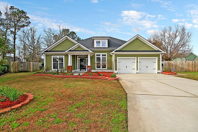 3905 Carpentaria Ct, North Charleston, SC 29420