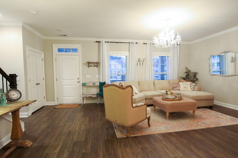 1401 Fox Creek Ln, Mount Pleasant, SC 29466