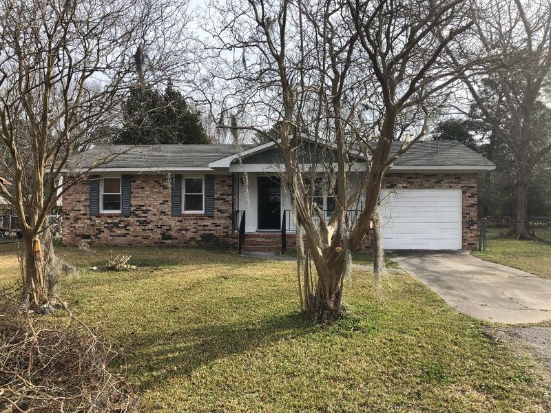 238 Mary Scott Dr, Goose Creek, SC 29445