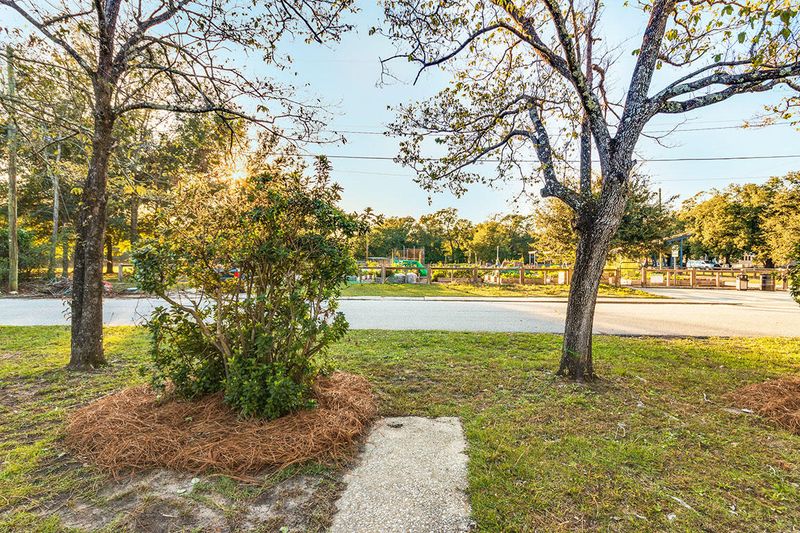 2020 Capers St, Charleston, SC 29412