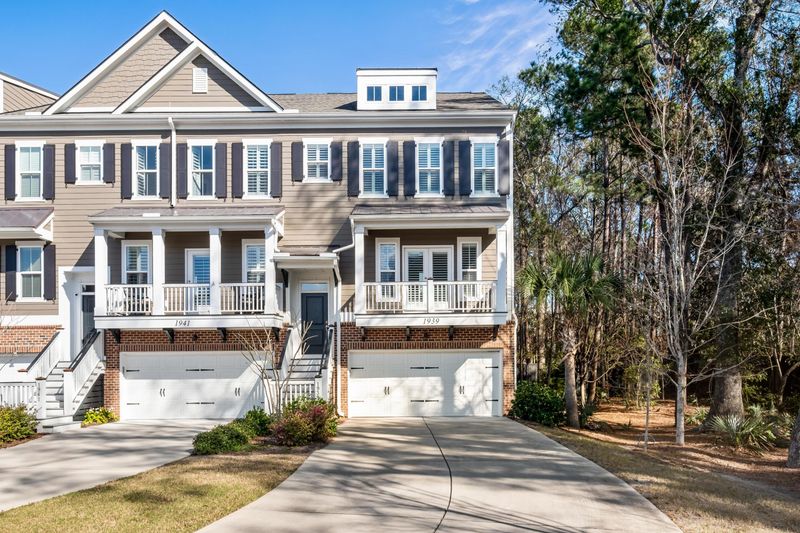 1939 Carolina Towne Ct, Mount Pleasant, SC 29464
