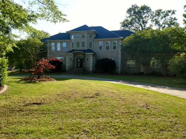 4213 Sawgrass Dr, North Charleston, SC 29420