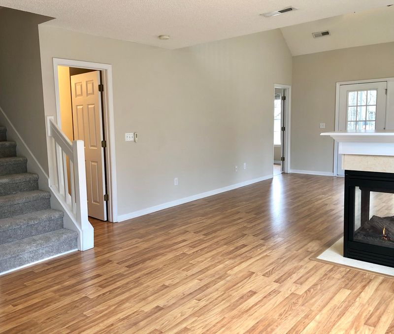 198 Darcy Ave, Goose Creek, SC 29445