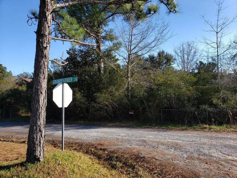 605 Grandfather Ln, Summerville, SC 29486