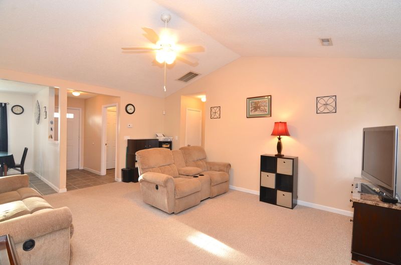 8466 William Moultrie Dr, North Charleston, SC 29420