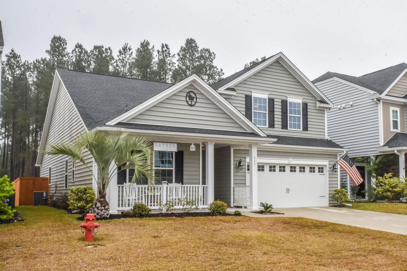 323 Beautyberry Rd, Summerville, SC 29486