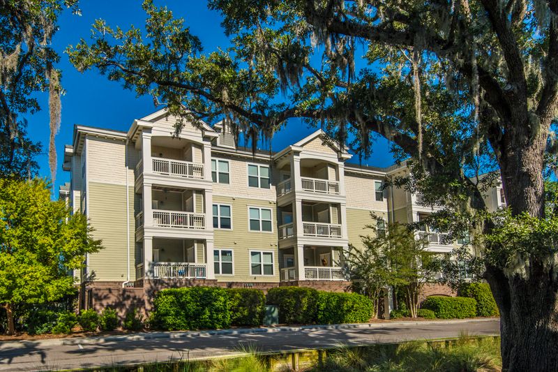 2244 Ashley Crossing Dr #135, Charleston, SC 29414
