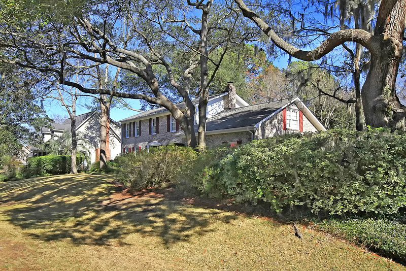 1368 Parkshore Dr, Charleston, SC 29407
