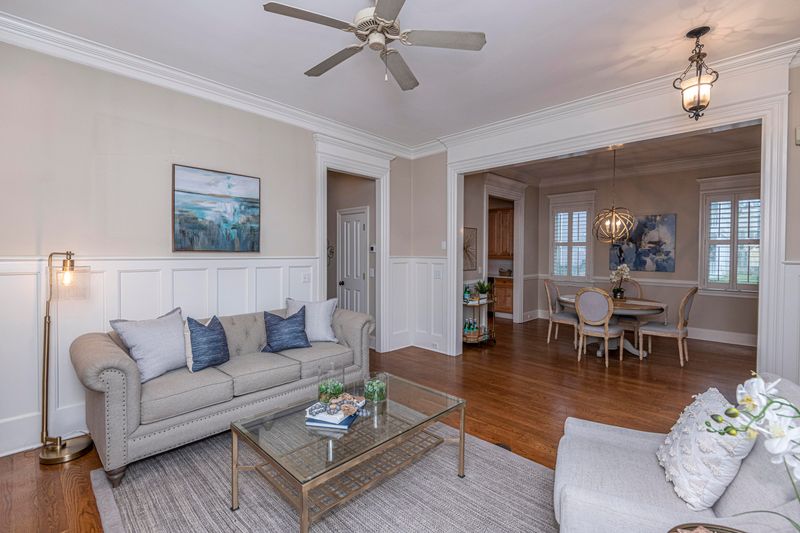 28 Sowell St, Mount Pleasant, SC 29464