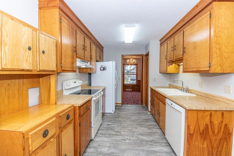 2386 Furman Dr, Charleston, SC 29414