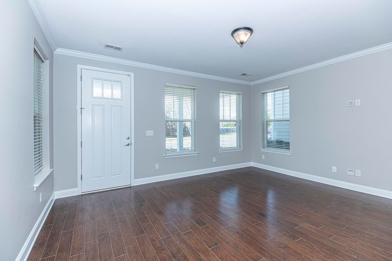 1009 Ashley Garden Blvd, Charleston, SC 29414