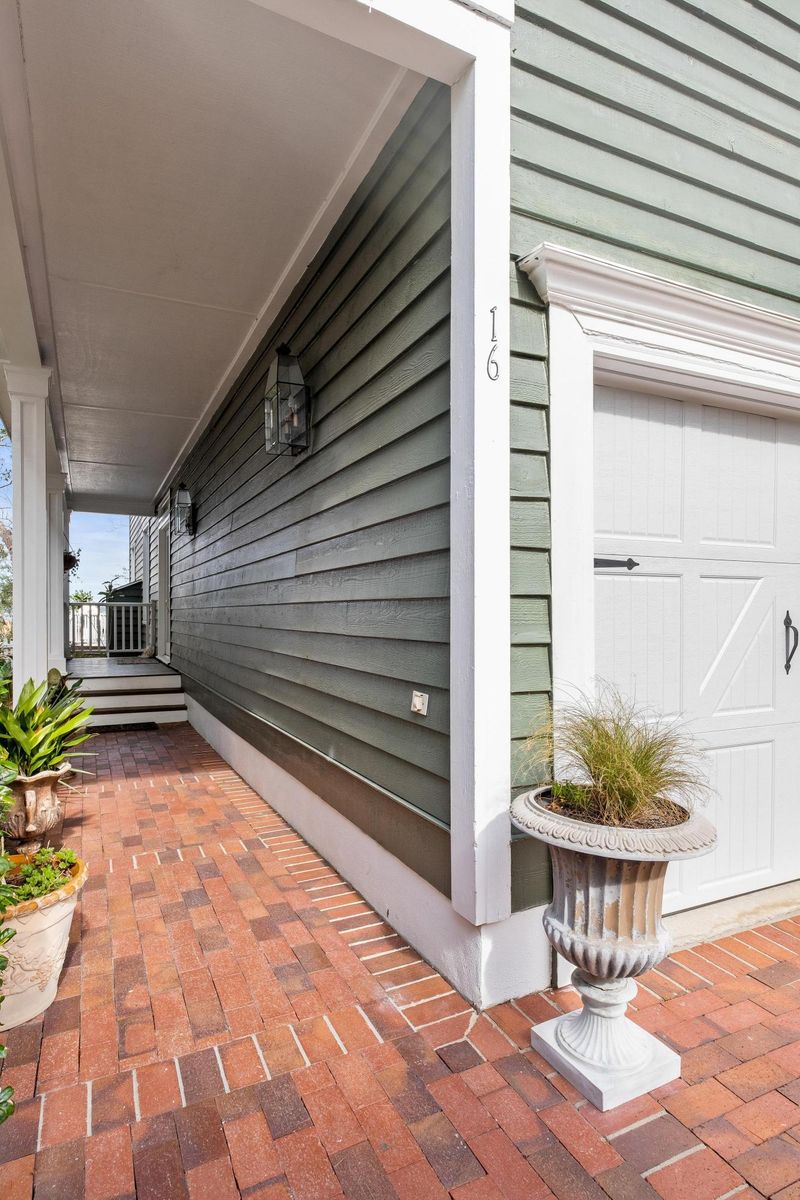 16 River Reach Way, Charleston, SC 29407