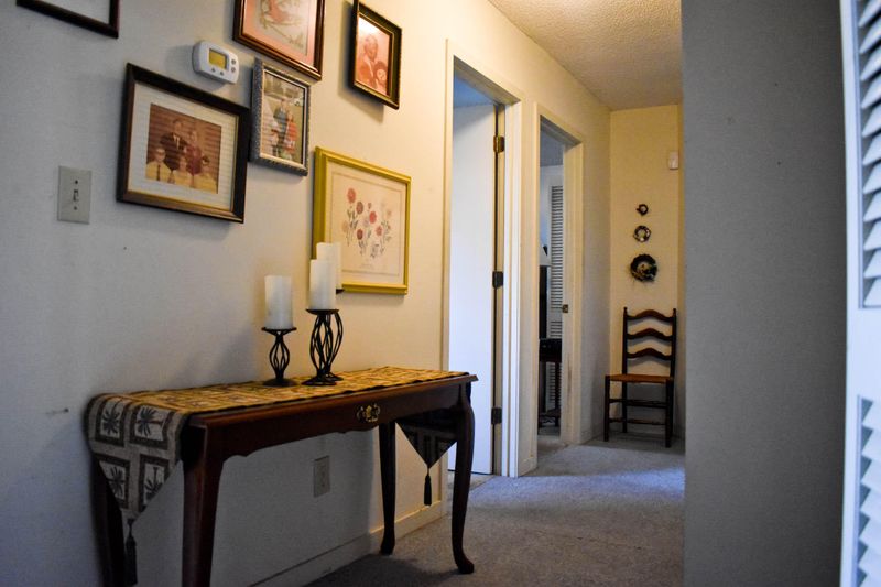 1189 Landsdowne Dr, Charleston, SC 29412