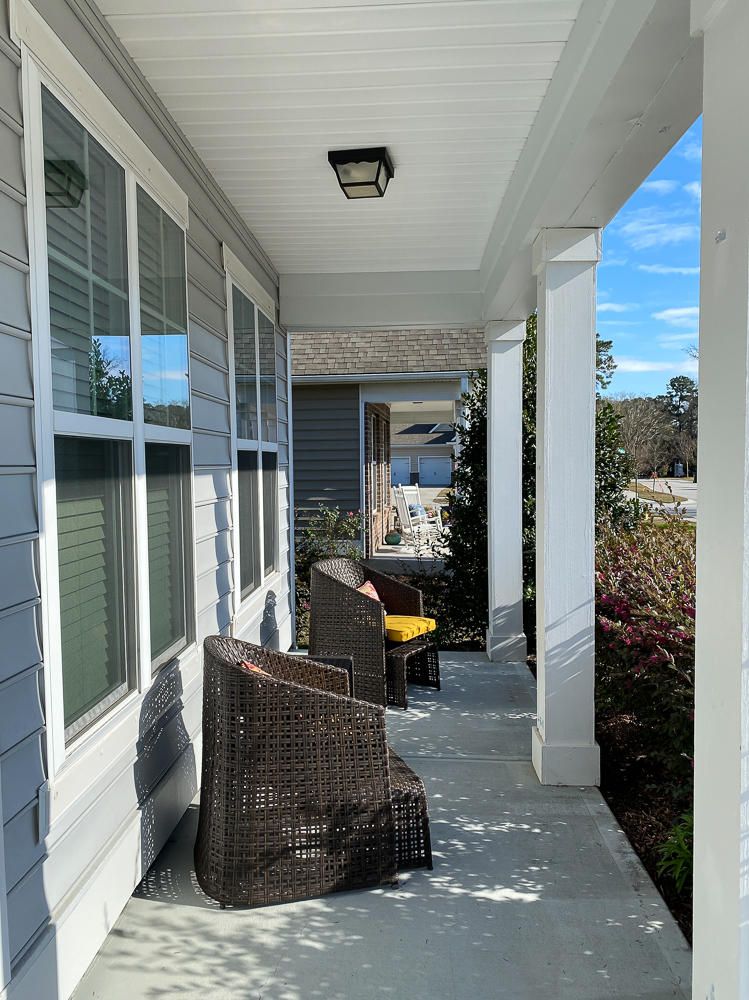1038 Harbortowne Rd, Charleston, SC 29412