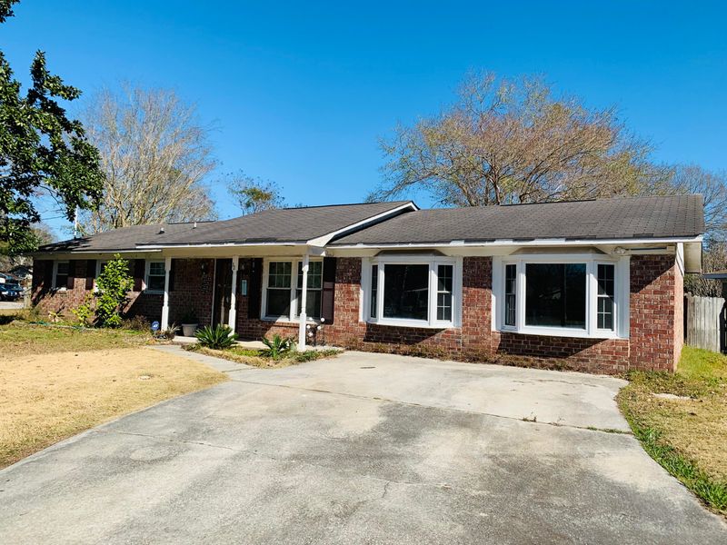 32 Summit Ave, Goose Creek, SC 29445