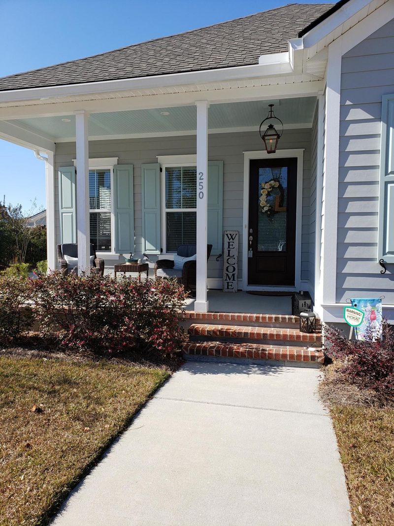 250 Great Lawn Dr, Summerville, SC 29486