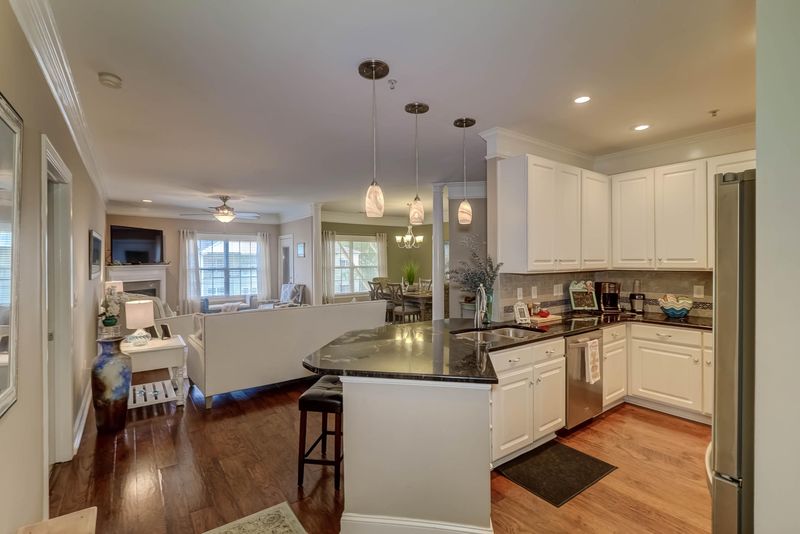 1025 Riverland Woods Pl #320, Charleston, SC 29412