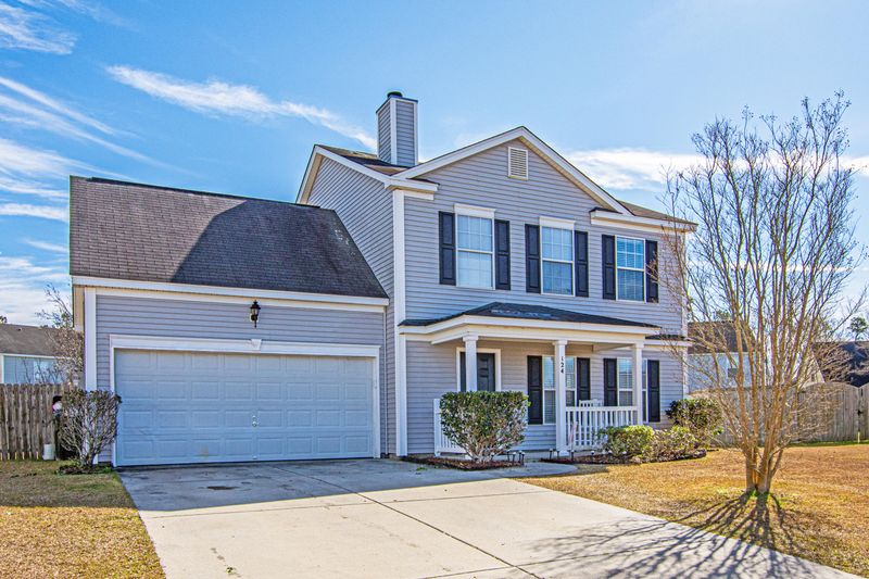 124 Obannon Ct, Summerville, SC 29483