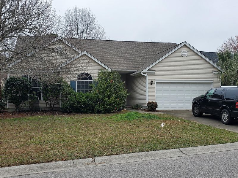 142 Revolution Dr, Mount Pleasant, SC 29464