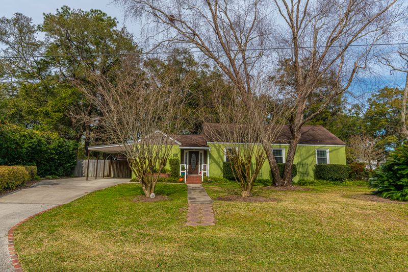 294 Hawthorne St, Mount Pleasant, SC 29464