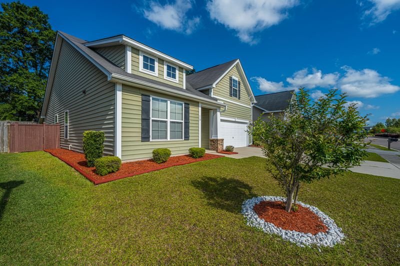 115 Marinella Dr, Goose Creek, SC 29445