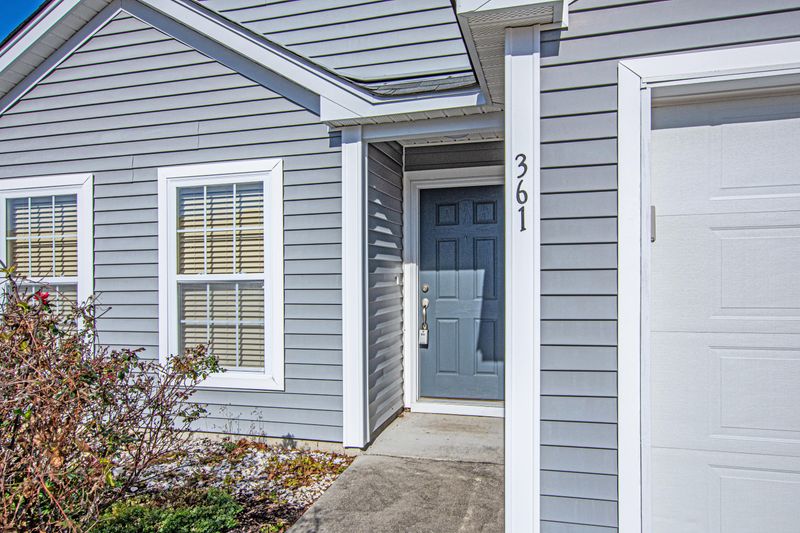 361 Briarbend Rd, Goose Creek, SC 29445