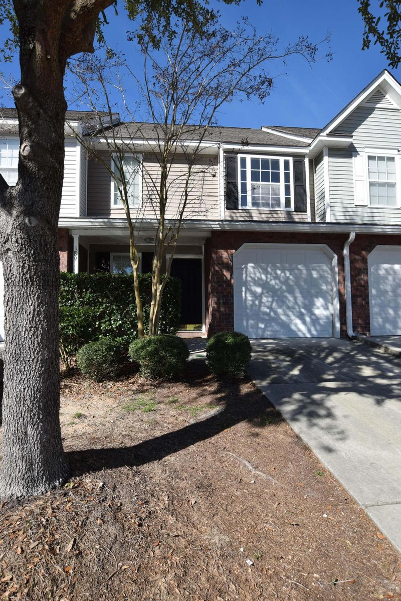 189 Darcy Ave, Goose Creek, SC 29445