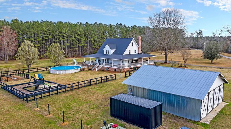 198 Eadie Rd, Ridgeville, SC 29472