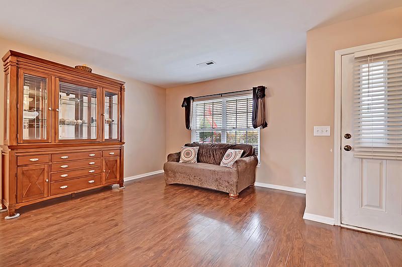 209 Pine Hall Dr, Goose Creek, SC 29445