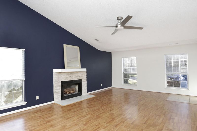 429 Courtland Dr, Summerville, SC 29486