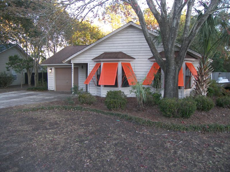1481 East Crossing Ln, Mount Pleasant, SC 29466